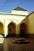 Innenhof des Mausoleums Moulay Ismails (24KB)